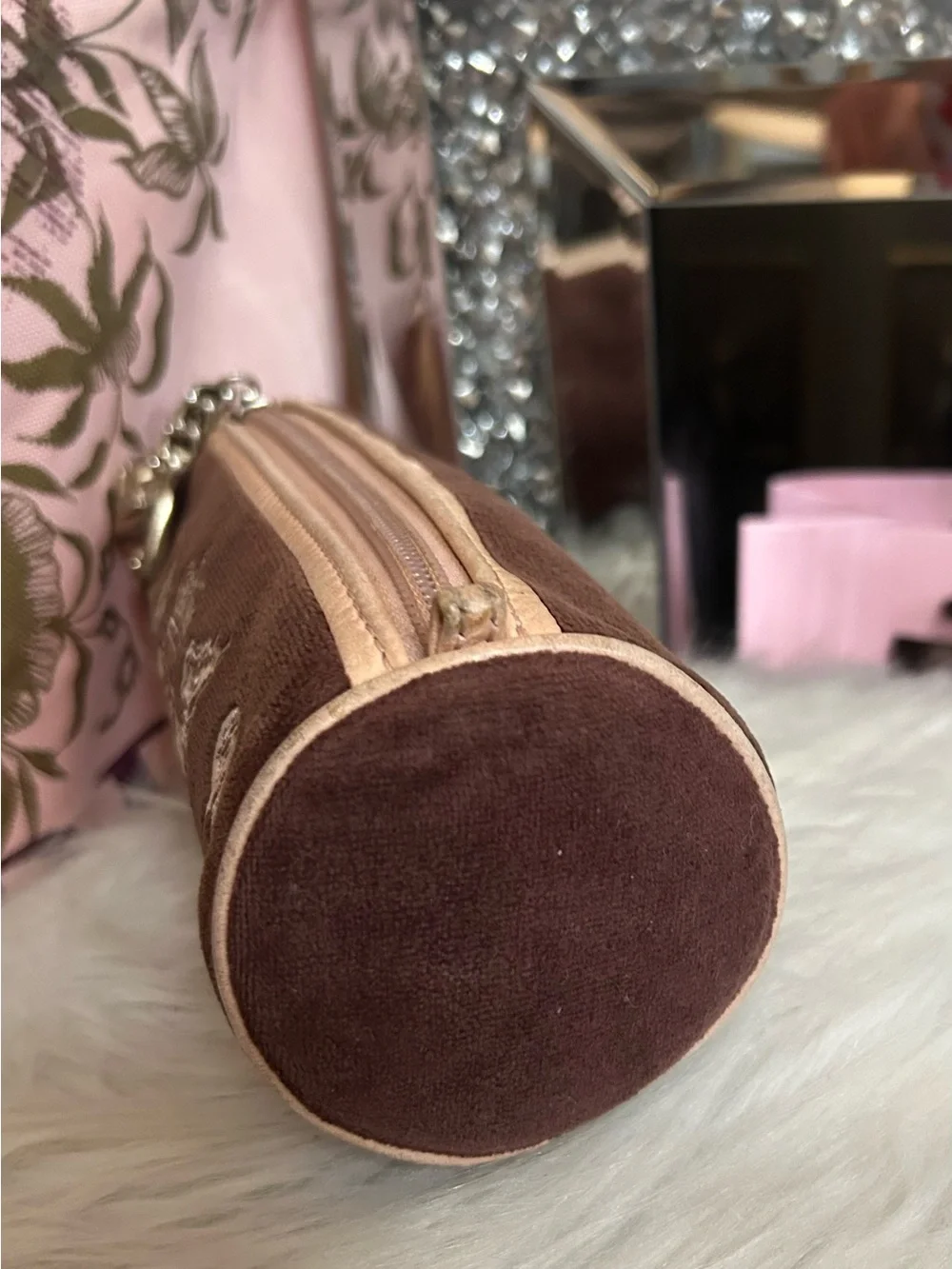 Vintage 2004 Juicy Couture Brown Velour Pink Leather Barrel Cosmetic Tootsie Bag